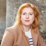 Clare Mackintosh profile image